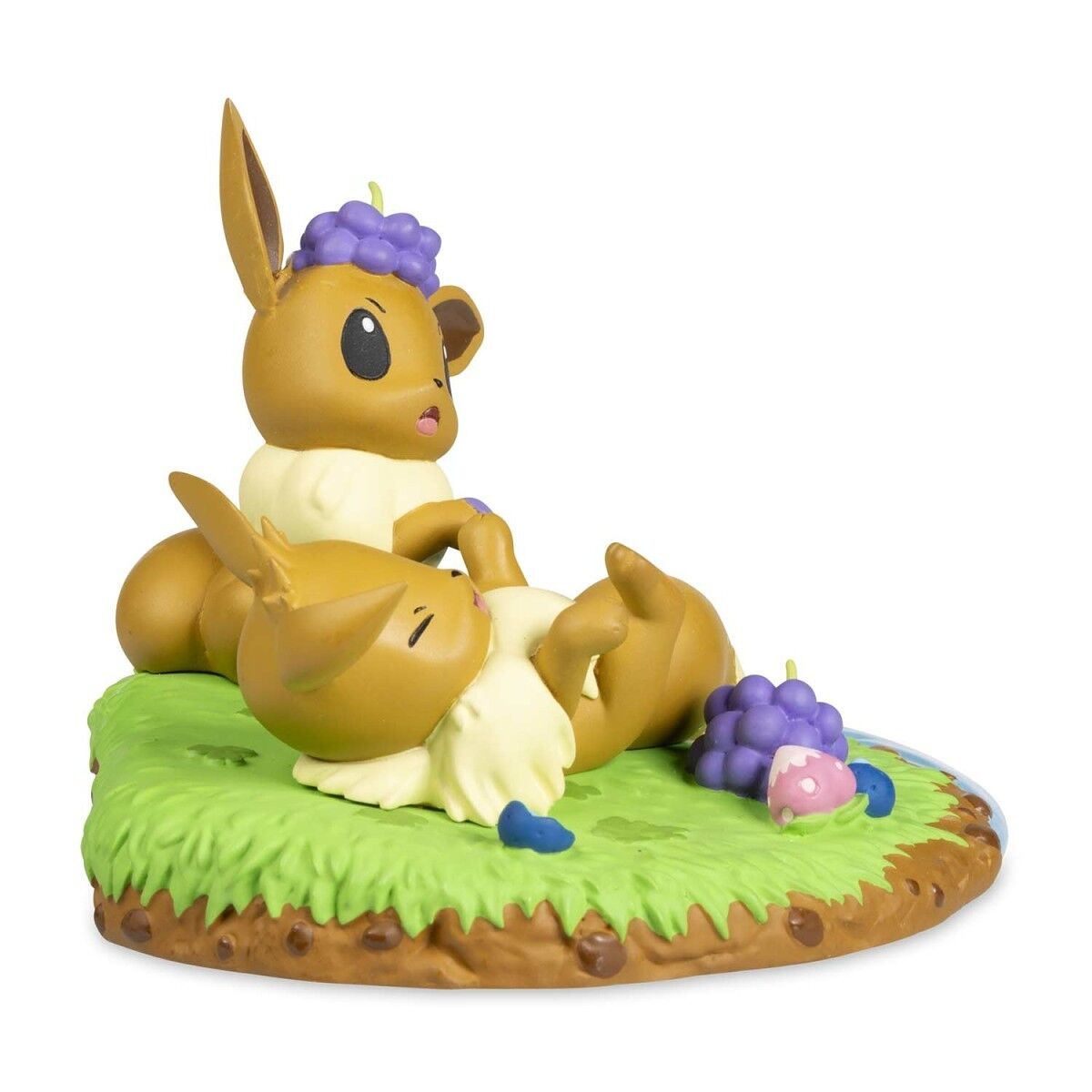 Pocket Monsters - Eievui - Evolving Personalities - Afternoon Picnic with Eevee (PokémonCenter.com, The Pokémon Company International) photo 3