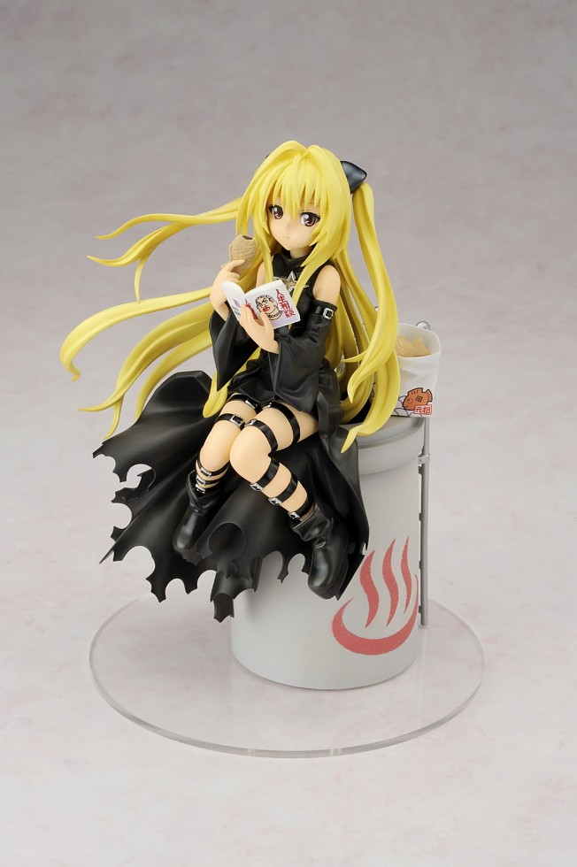 To LOVEru - Konjiki no Yami - 1/8 (Alpha x Omega) photo 3