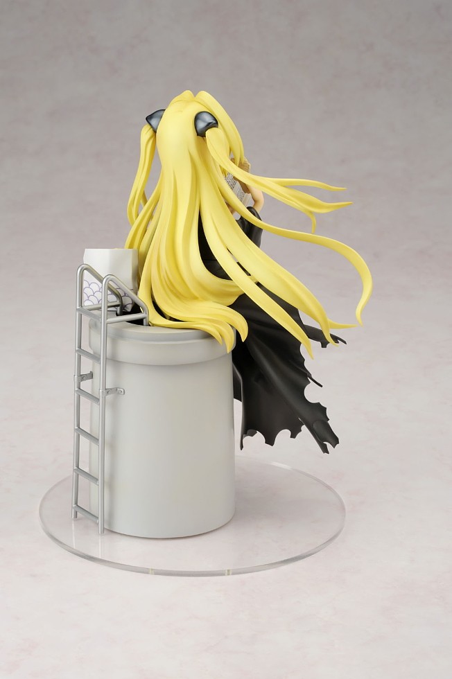 To LOVEru - Konjiki no Yami - 1/8 (Alpha x Omega) photo 5