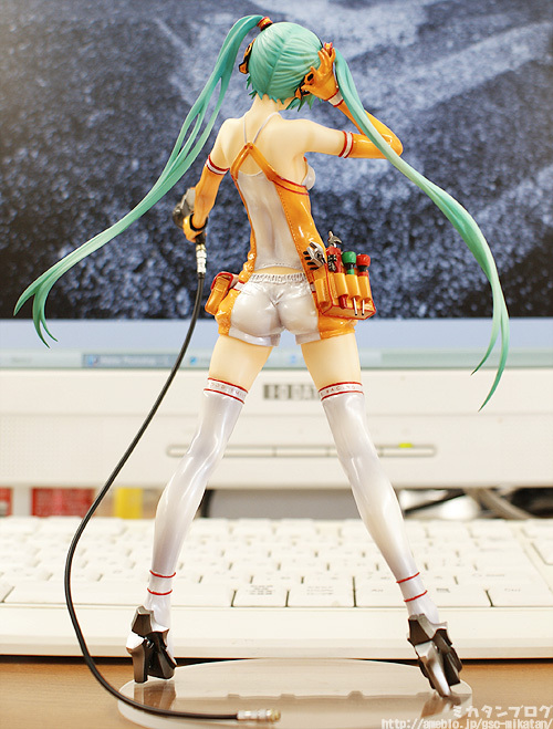 Good Smile Racing - Hatsune Miku - 1/8 - Racing 2010 (Good Smile Company) photo 7