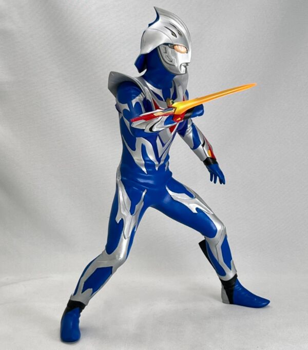 Ultraman Nexus - 1/6 - Junis Blue (Monster Junction, R.C.Berg) photo 1